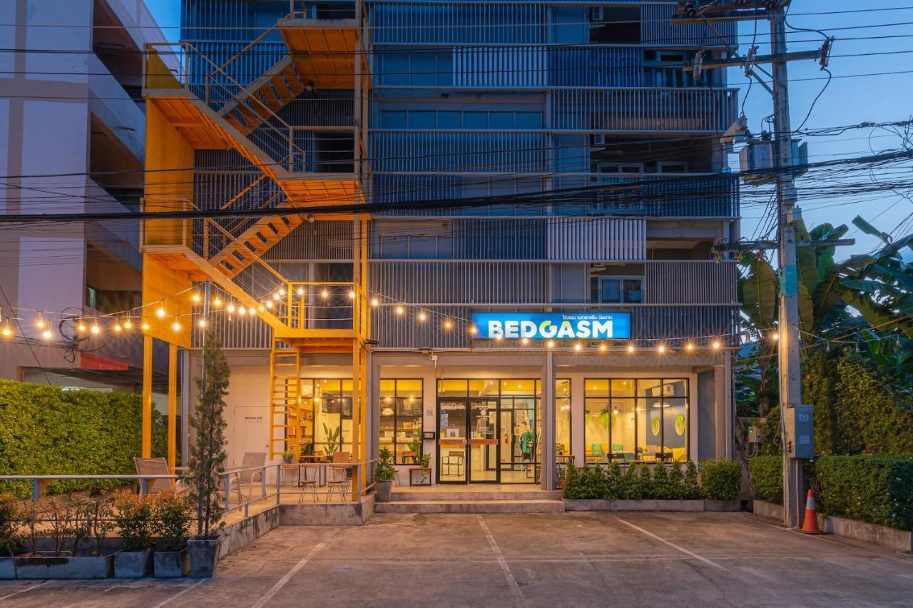 Bedgasm Hotel X Cafe Nimman Chiang Mai Exterior foto
